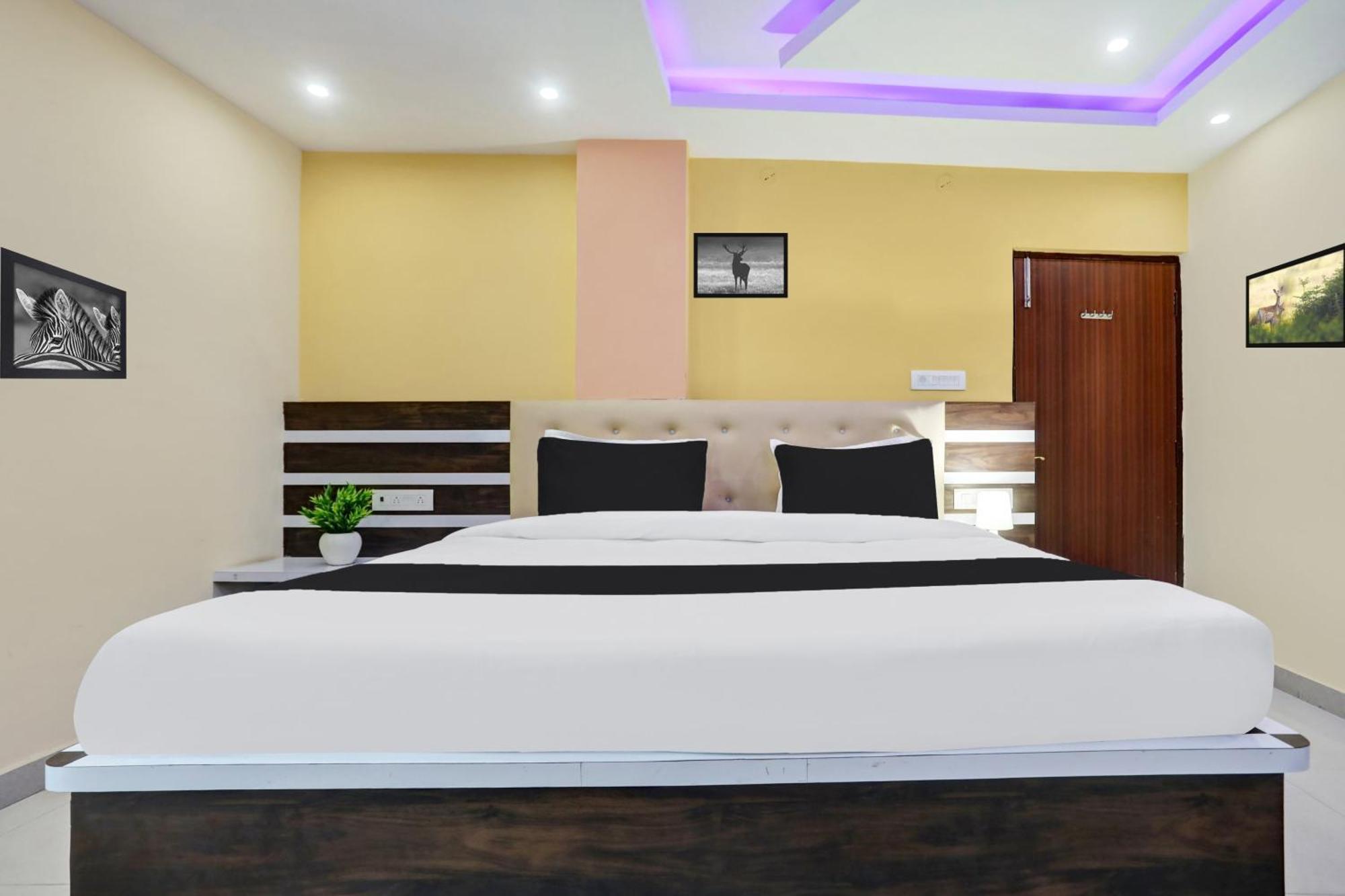 Super Collection O Danapur Near Railway Station Hotel Patna  Bagian luar foto